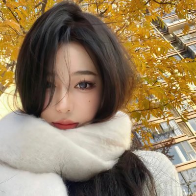 赤裸的公务员